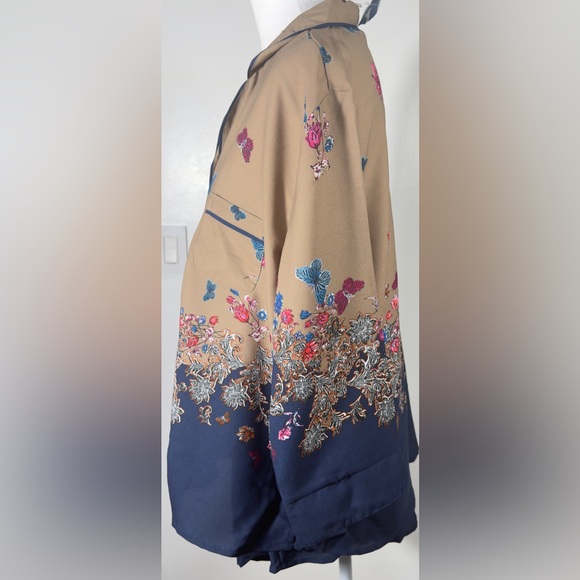 Floral Button-Up Shirt with Butterfly Print - Picture 2 of 11